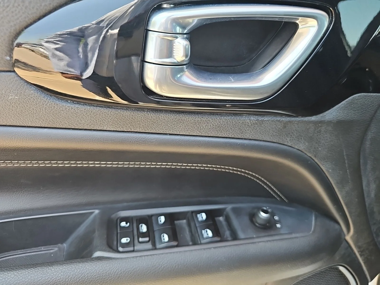 2023 Jeep Compass High Altitude - Photo 5
