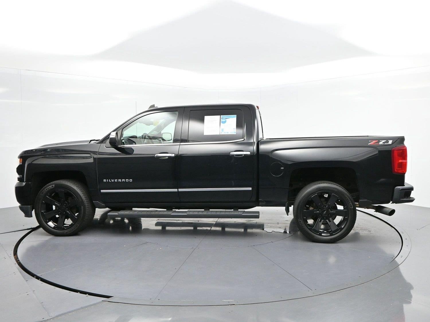 Used 2018 BLACK Chevrolet LTZ image 4