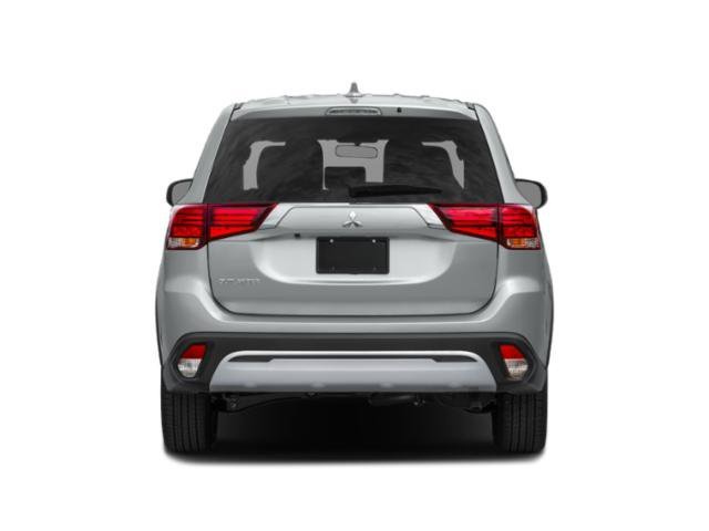 Used 2020 Labrador Black Metallic Mitsubishi SEL image 5