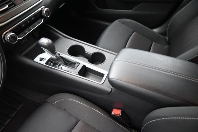 Used 2025 Black Nissan 2.5 SV image 33