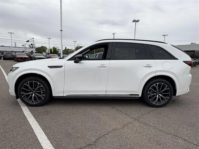2025 Mazda CX-70 Premium Package - Photo 10