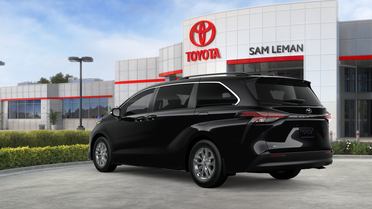 New 2026 Midnight Black Metallic Toyota LE image 19