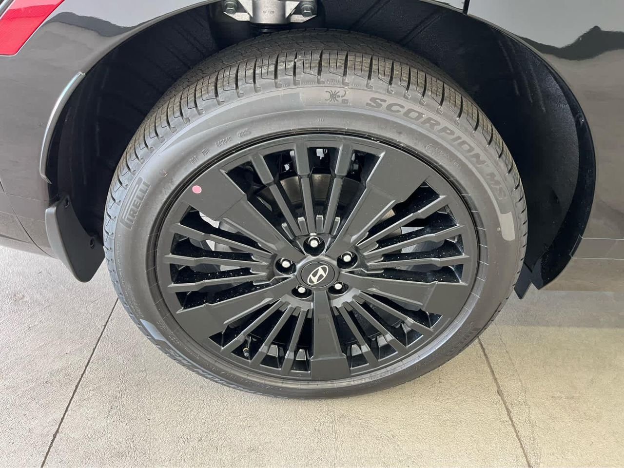 New 2026 Hampton Gray Hyundai Calligraphy image 9