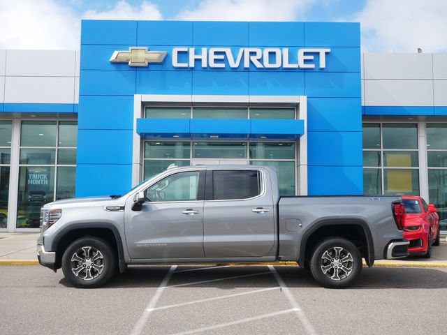 Used 2025 GMC Sierra 1500 SLT with VIN 1GTUUDED8SZ290754 for sale in Roseville, Minnesota
