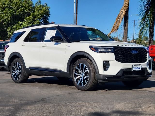 Used 2025 Star White Ford ST-Line image 31