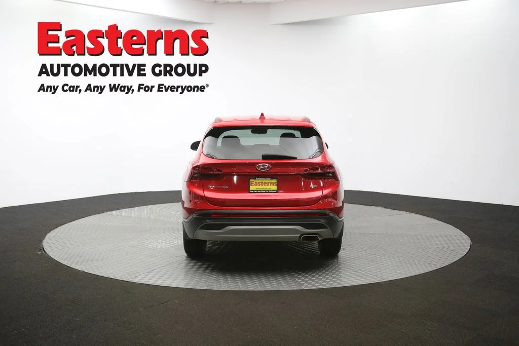 Used 2022 Red Hyundai SE image 35
