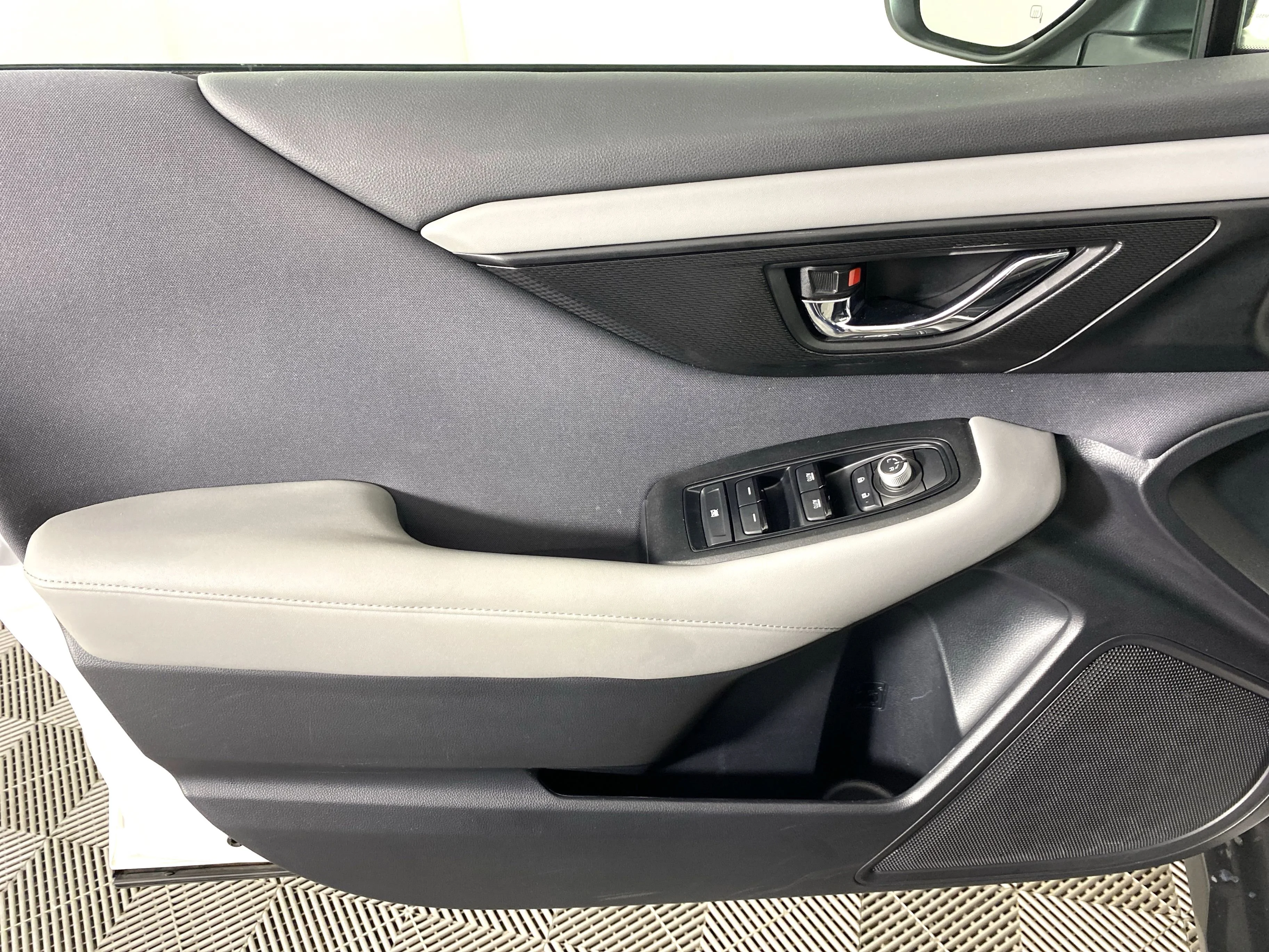 Used 2023 Crystal White Pearl Subaru Premium image 13