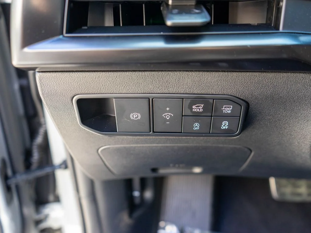 New 2027 Wolf Gray Kia X-PRO SX image 22