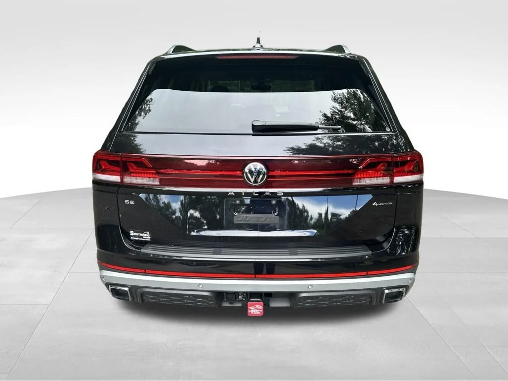 Used 2024 Black Volkswagen 2.0T Peak Edition SE w/Technology image 4