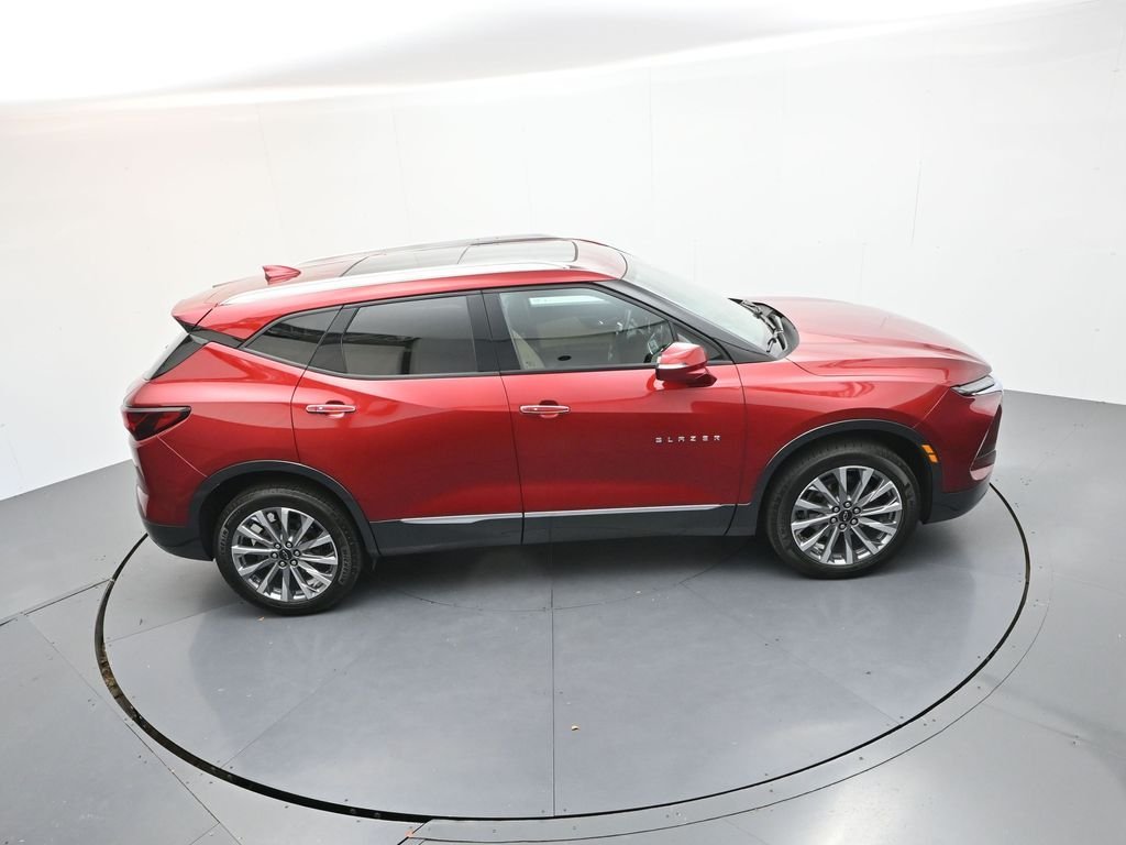 Used 2024 Radiant Red Chevrolet Premier image 27