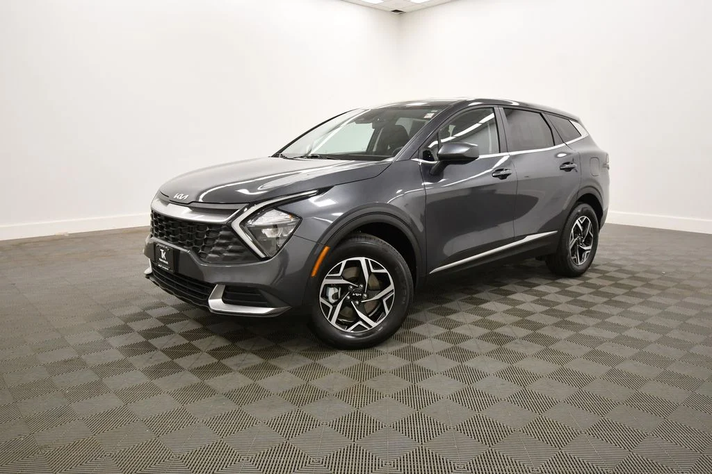 Certified 2023 Kia Sportage LX with VIN KNDPUCAF7P7205095 for sale in Rochester, Minnesota