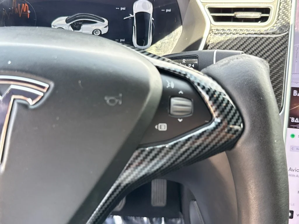 Used 2017  Tesla 75 image 14