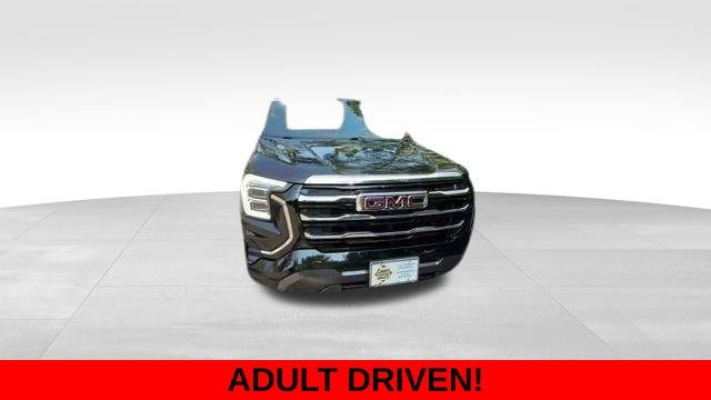 Used 2025 Black GMC Elevation image 2