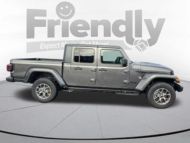 New 2026 Granite Crystal Metallic Clear-Coat Exterior Paint Jeep Sport S image 4