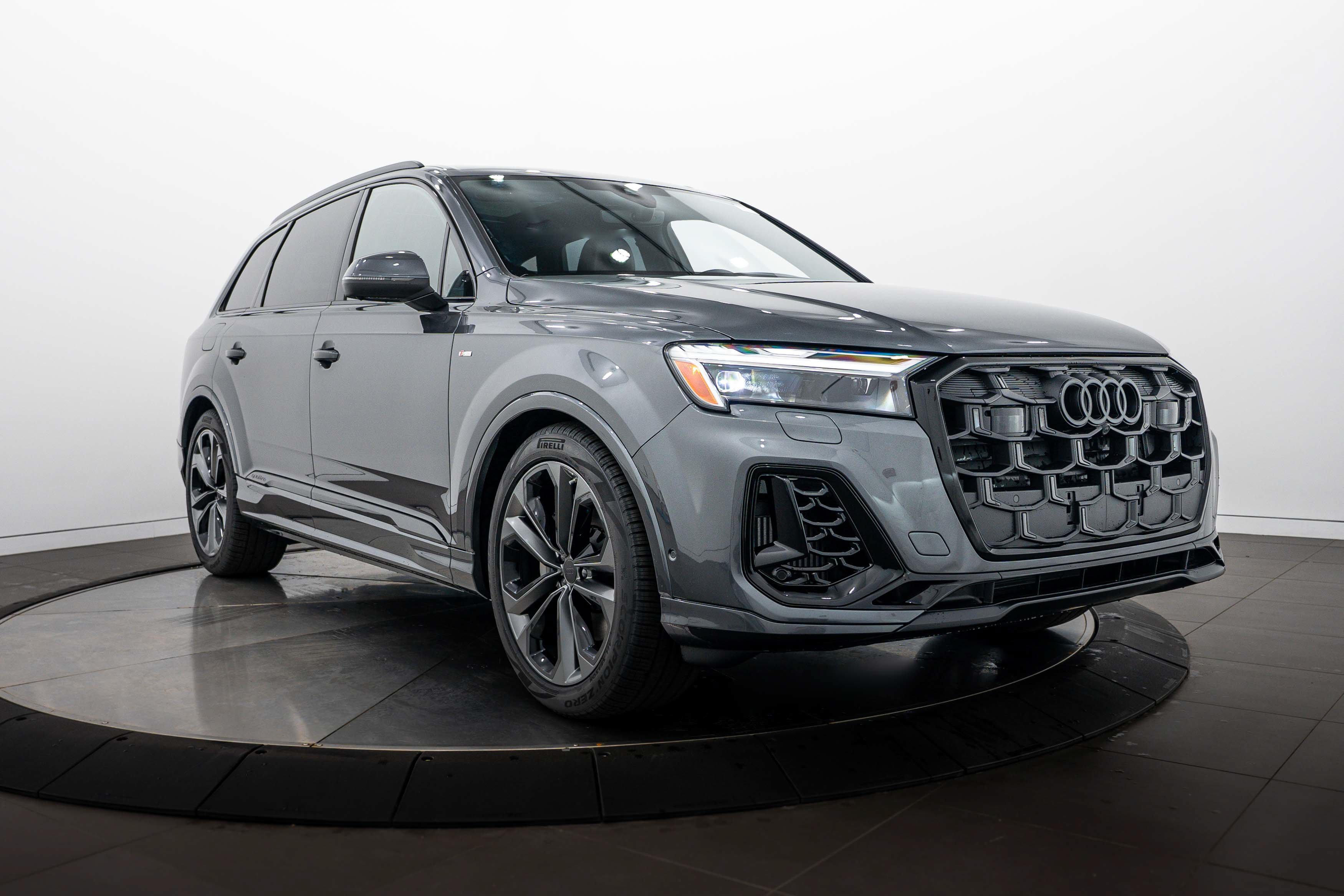 New 2026 Daytona Gray Audi S line Prestige image 1