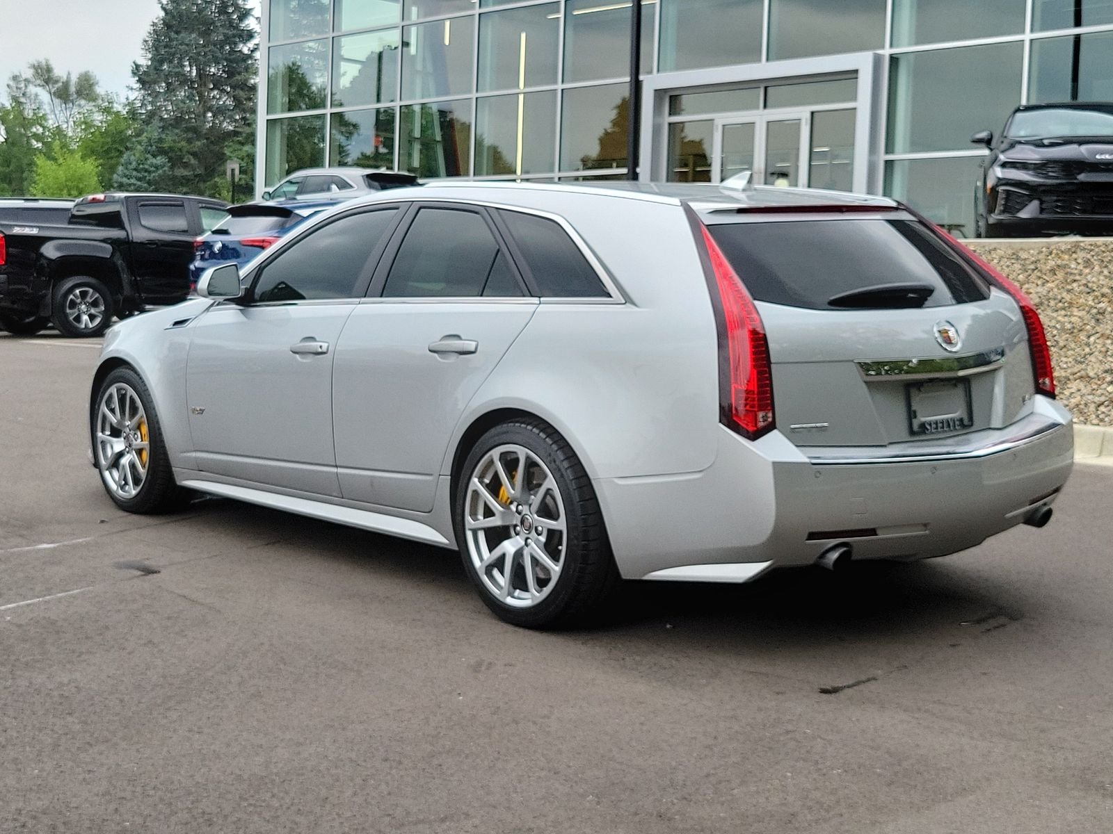 Used 2012 Silver Cadillac Base image 3