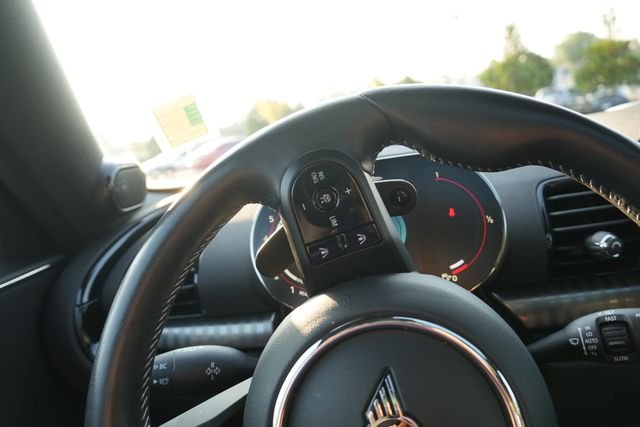 Used 2022 Black MINI Clubman image 26
