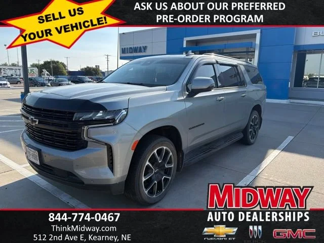 2024 Chevrolet Suburban RST 4X4's photo