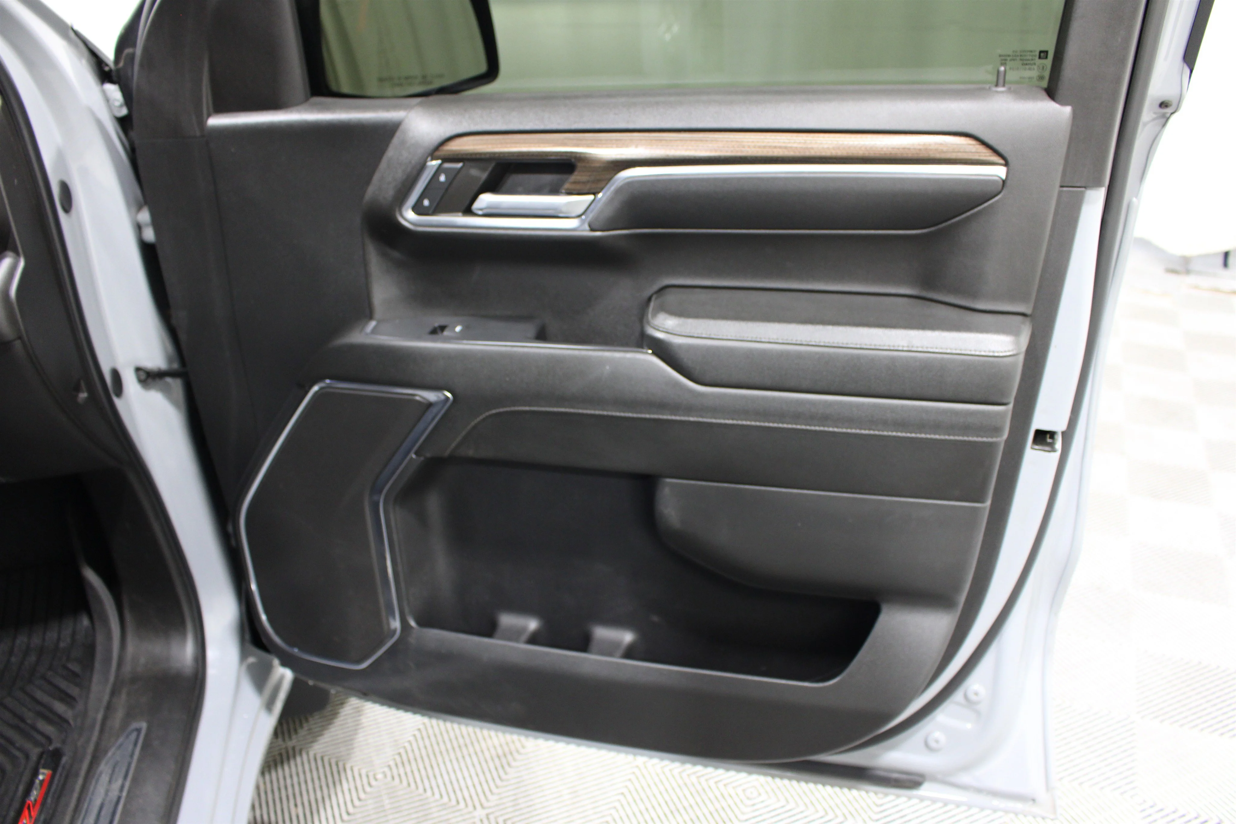 2024 Chevrolet Silverado 1500 RST - Photo 27