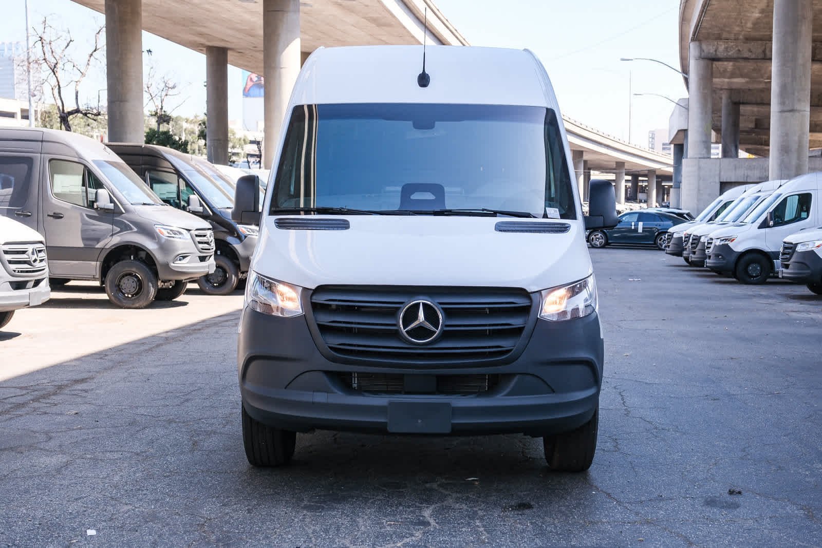 New 2025 Arctic+White Mercedes-Benz Cargo 144 WB  RWD 2.0L 4-Cylinder image 2