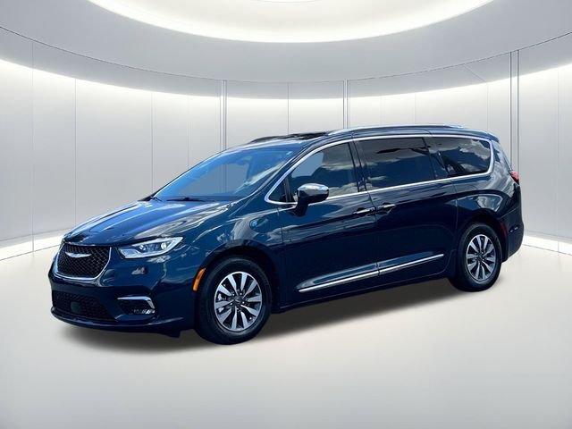 2021 Chrysler Pacifica Hybrid Limited Hybrid's photo