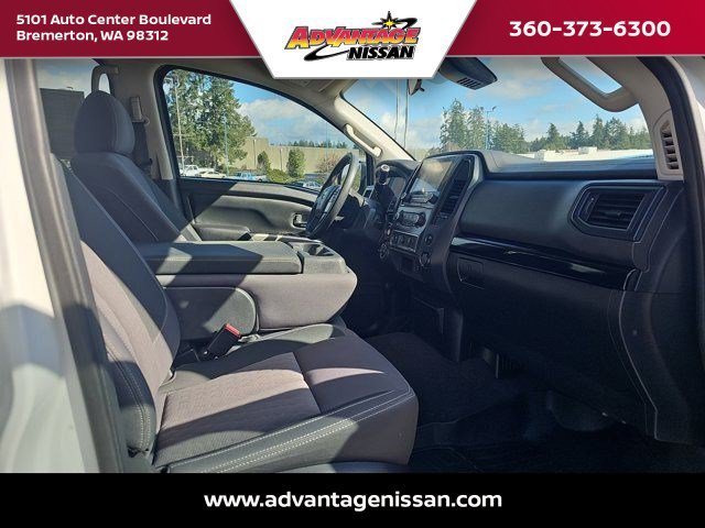 Used 2022 Glacier White Nissan SV image 25