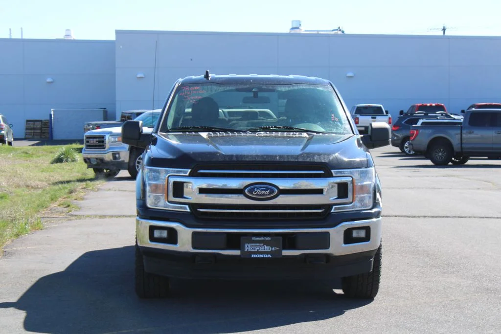 Used 2019 Agate Black Metallic Ford XLT image 9