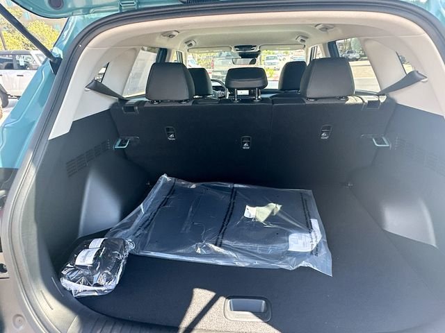 Used 2026 Blue / Black Kia S image 26