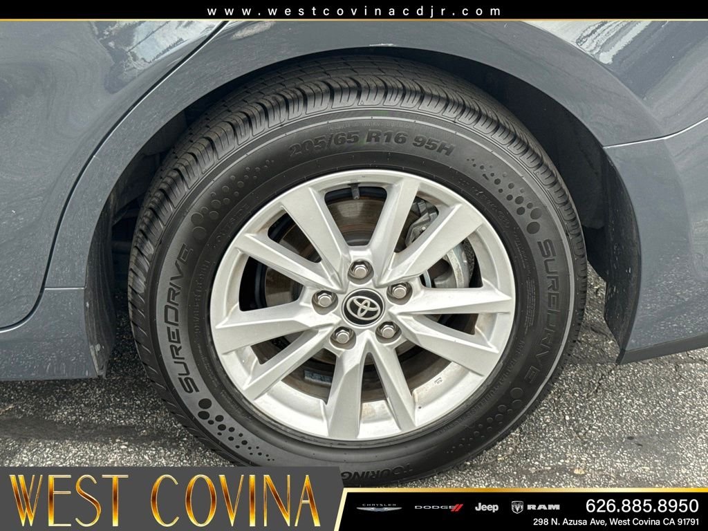 Used 2025  Toyota LE image 17