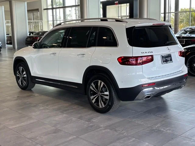New 2026 White Mercedes-Benz GLB 250 image 7