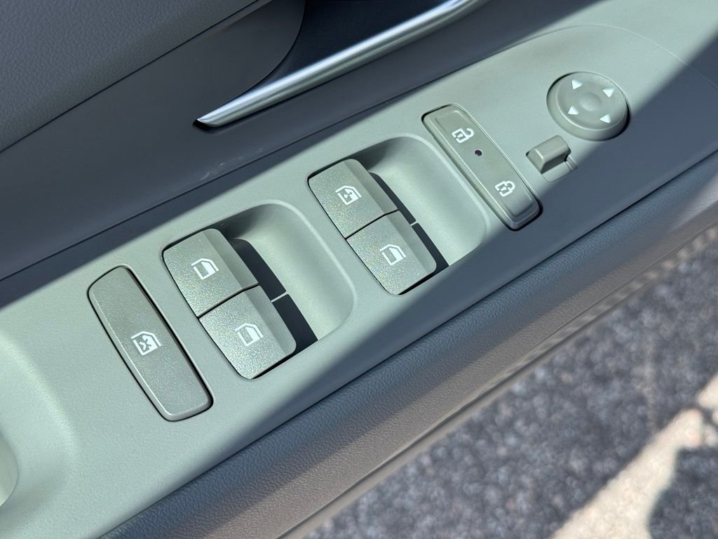 2026 Hyundai Elantra SEL - Photo 22