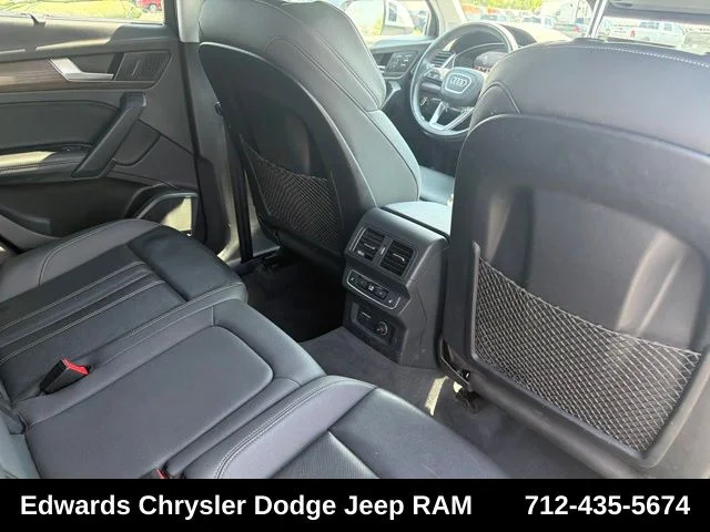 Used 2021 White Audi 45 Prestige image 30
