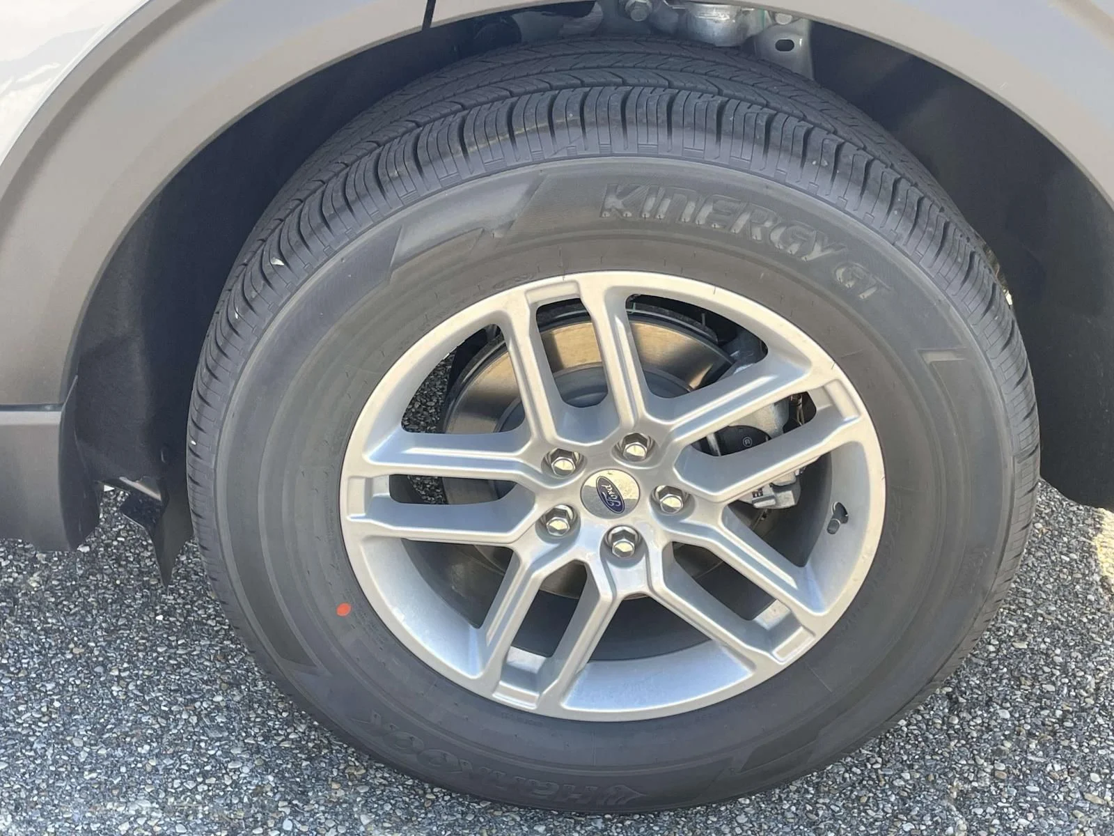 2026 Ford Explorer - Photo 8