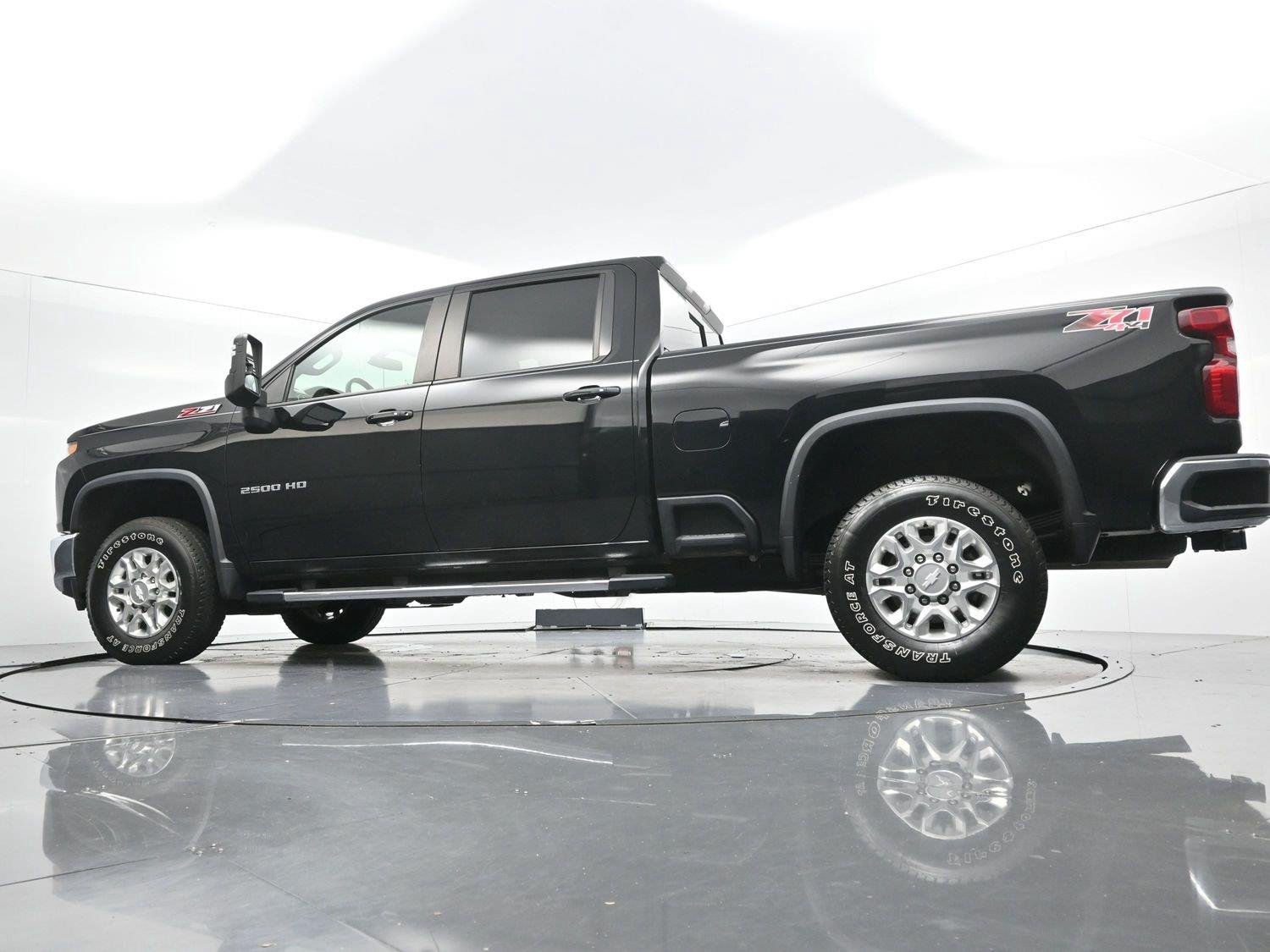 Used 2020 BLACK Chevrolet LT image 47