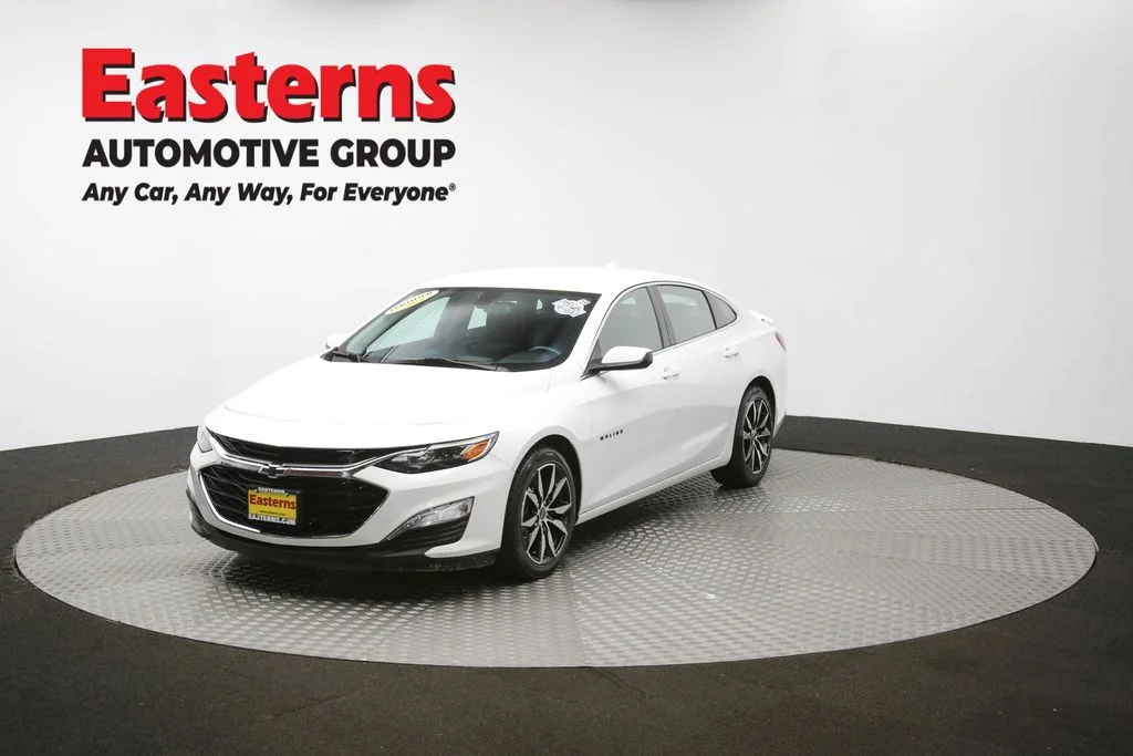Used 2022 White Chevrolet RS image 51