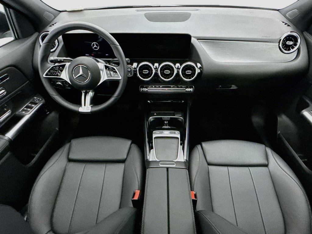 Certified Used 2026 Night Black Mercedes-Benz GLA 250 image 13