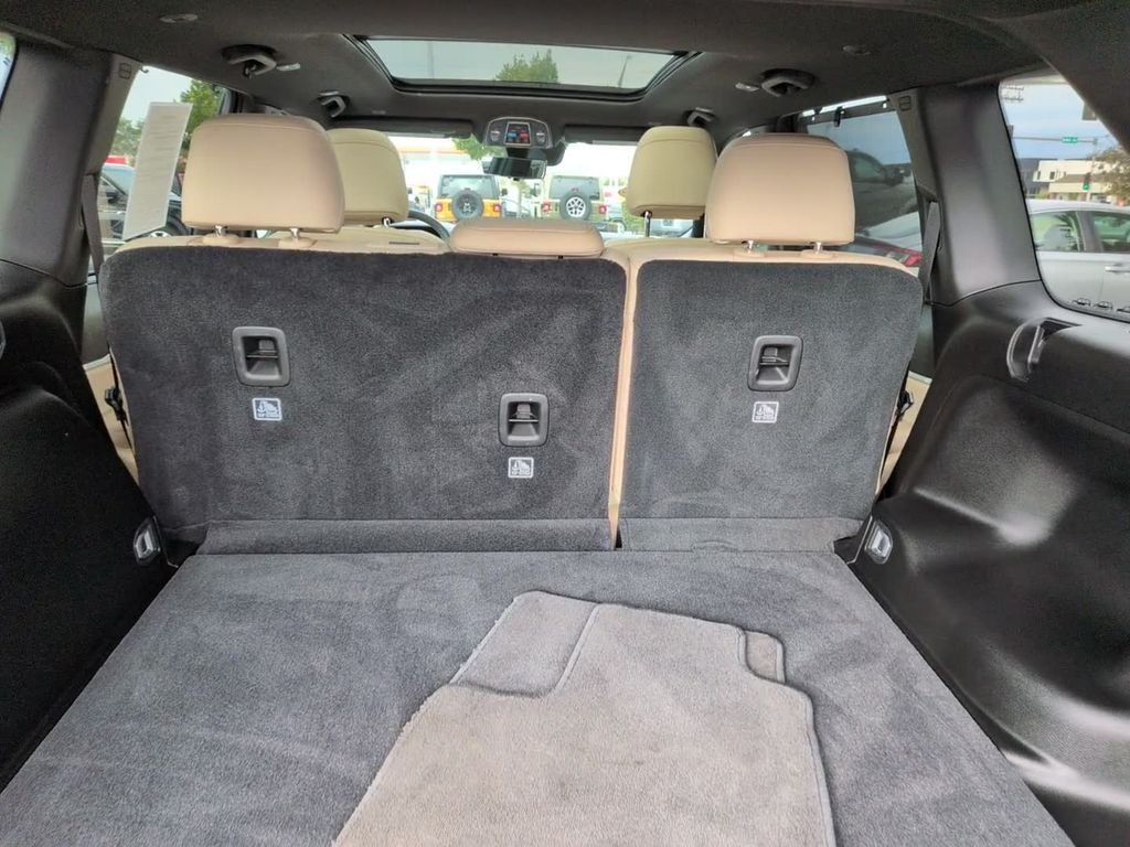 Certified Used 2025 Velvet Jeep Limited image 11