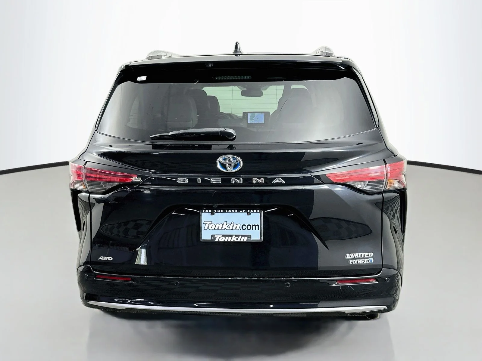 Used 2022 Midnight Black Metallic Toyota Limited image 6