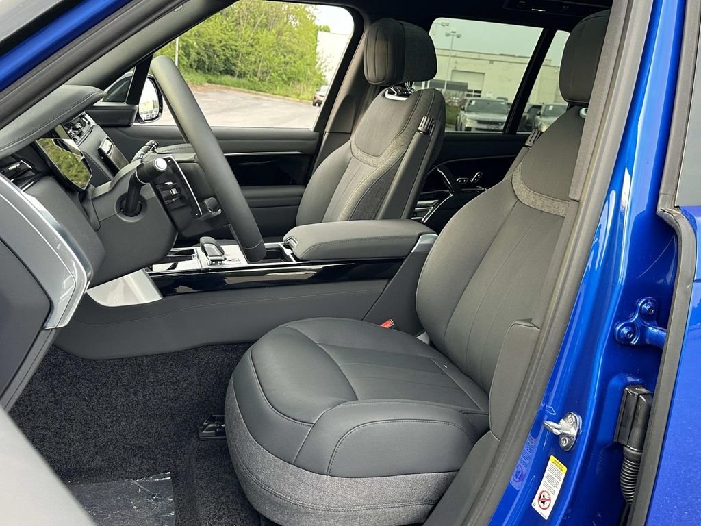 2025 Land Rover Range Rover SE - Photo 10