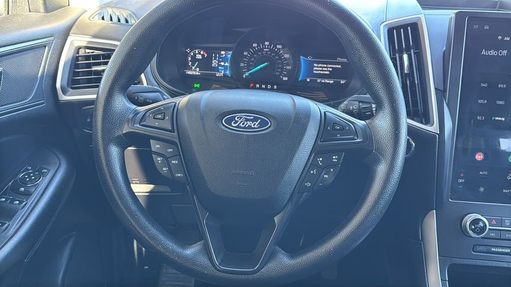 Used 2022 Gray Ford SE image 10