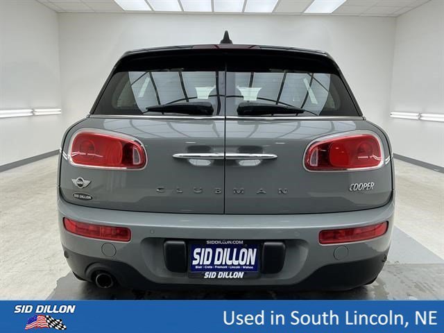 Used 2017 Moonwalk Grey Metallic MINI Cooper image 5