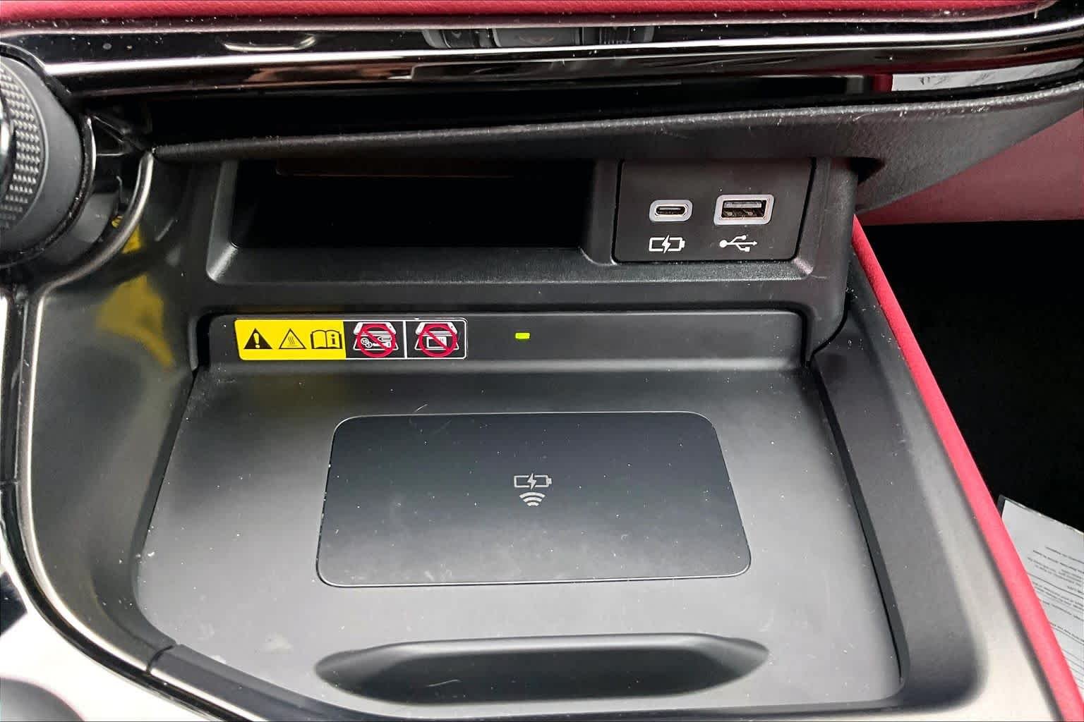 Used 2024 Eminent White Pearl Lexus Premium image 33