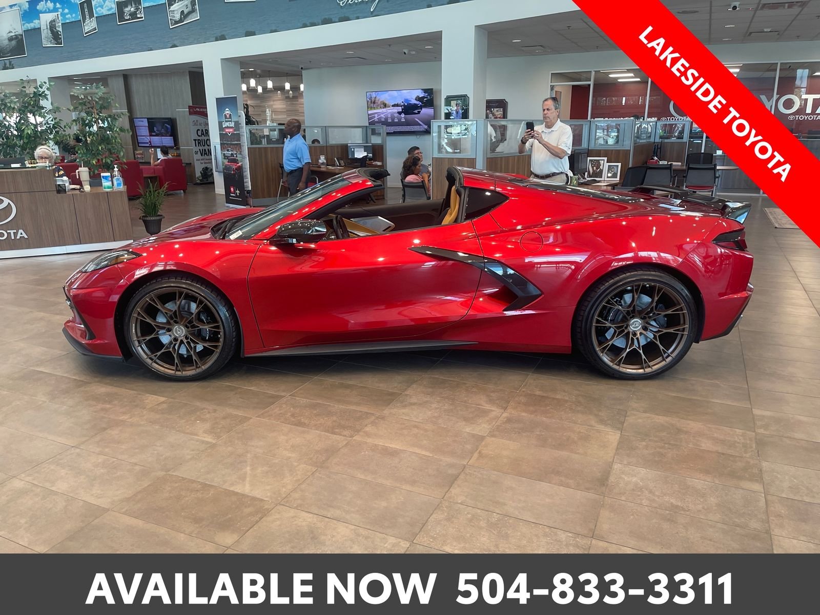 Used 2021 Red Chevrolet Stingray image 39