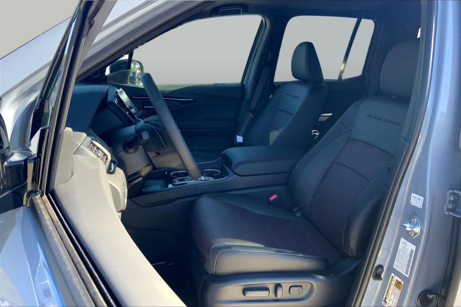 New 2026 Sonic Gray Pearl Honda Black Edition image 9