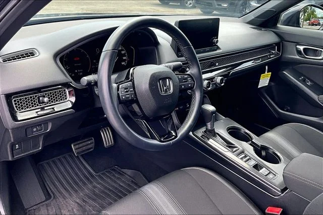 Used 2025 Meteorite Gray Metallic Honda Sport image 14