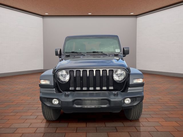 Used 2023 Black Clearcoat Jeep Sport image 24