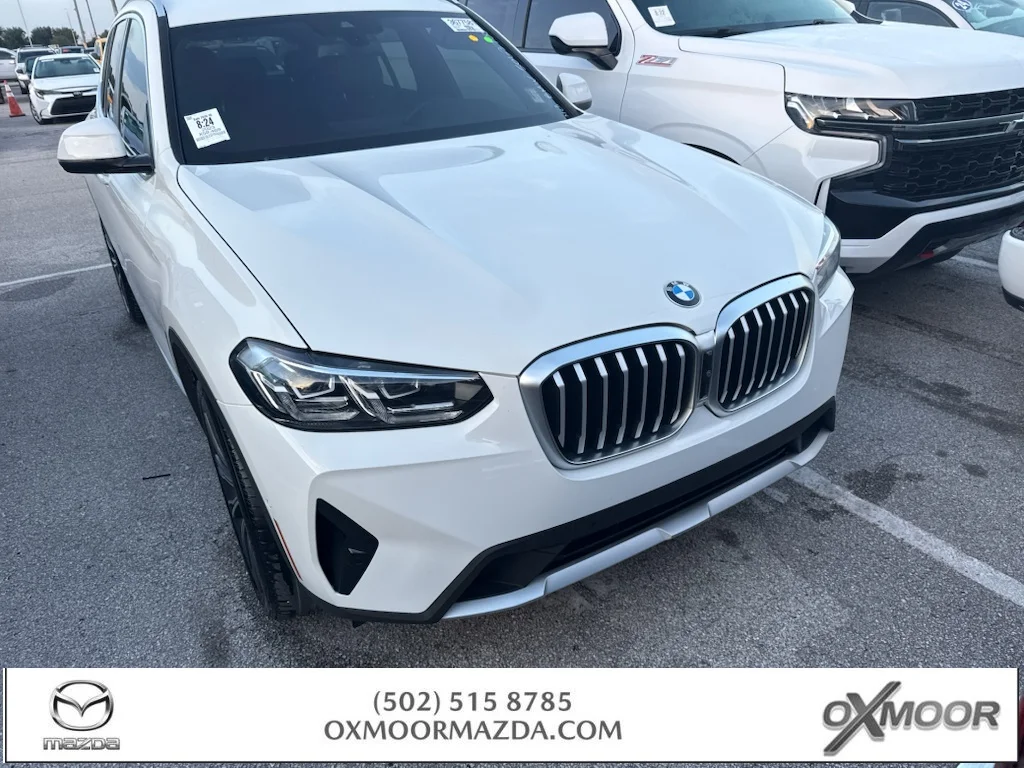 Used 2023 Alpine White BMW xDrive30i image 1