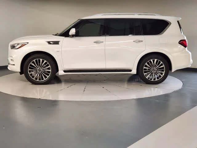 Used 2020 Moonstone White INFINITI LUXE image 5