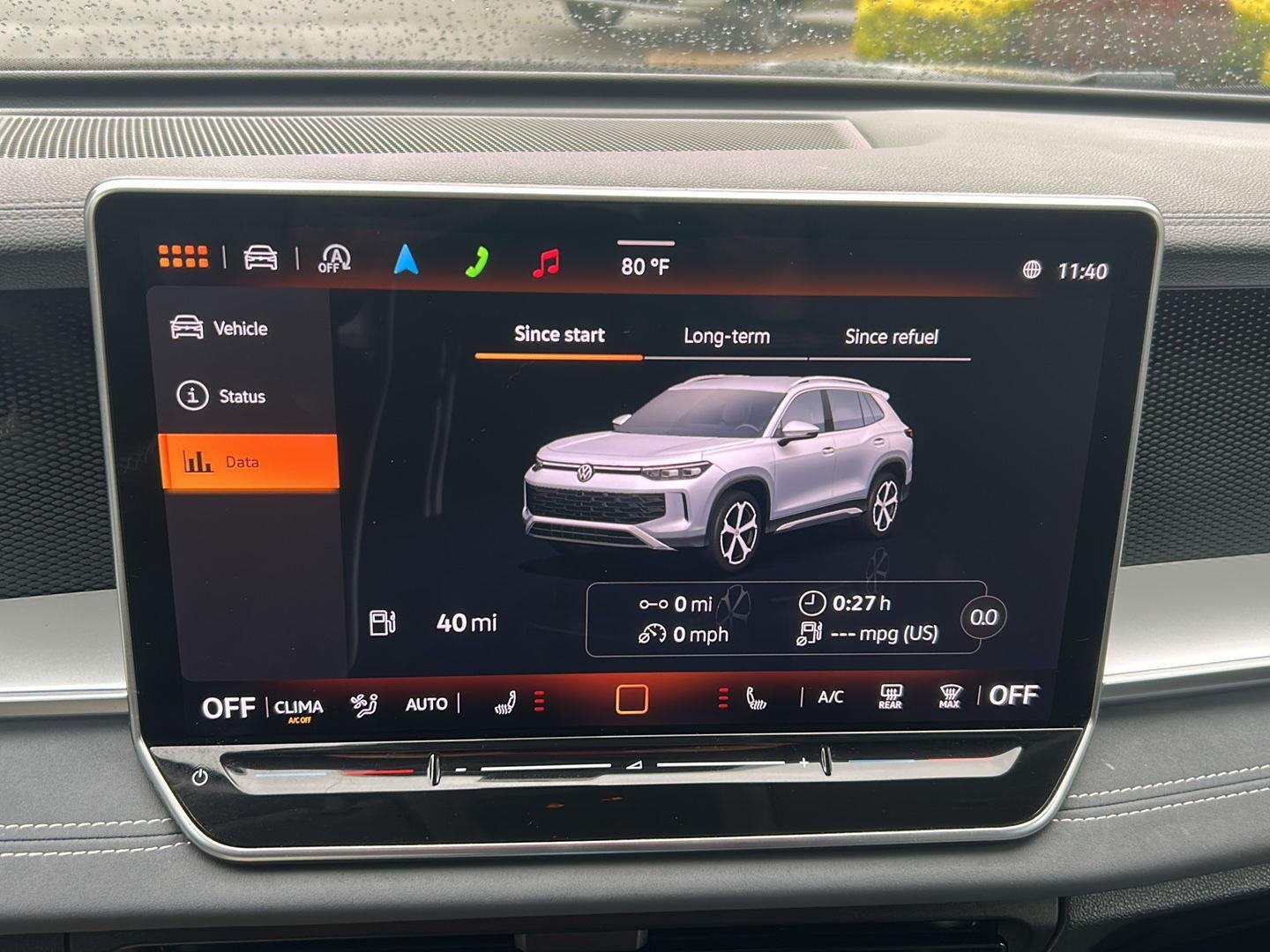 Certified Used 2025 Platinum Gray Metallic Volkswagen SE image 18