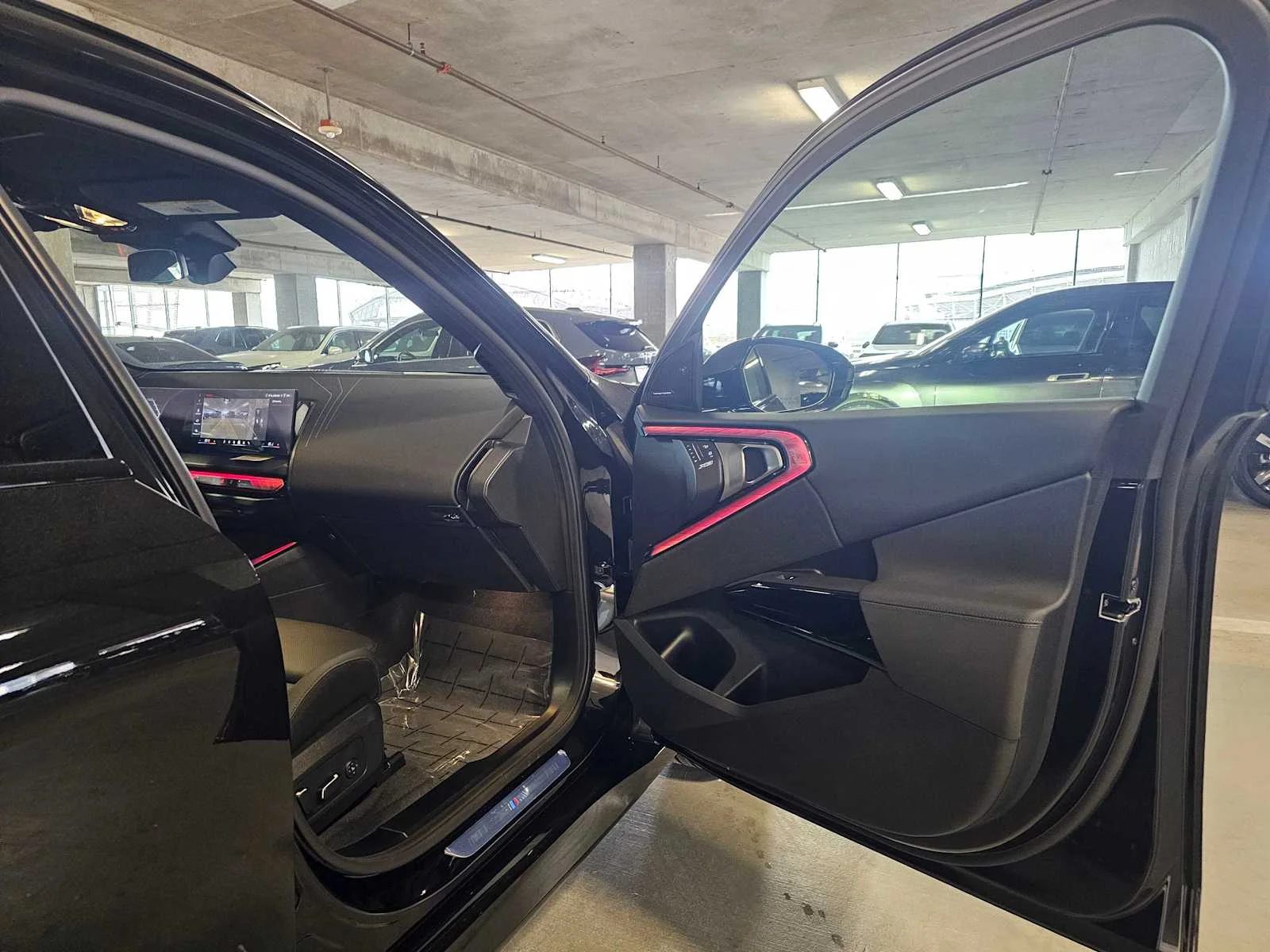 New 2026 Black Sapphire Metallic BMW 30 xDrive image 36